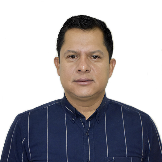 C. Juan Armando Quintana Arrona